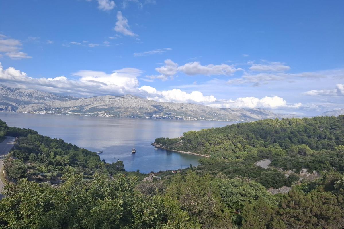 Ackerland mit atemberaubender Aussicht