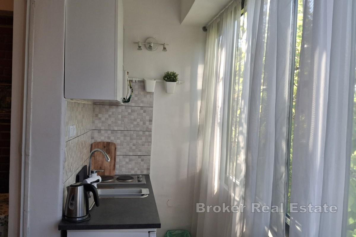 Apartment in Toplage mit Parkplatz – Bačvice