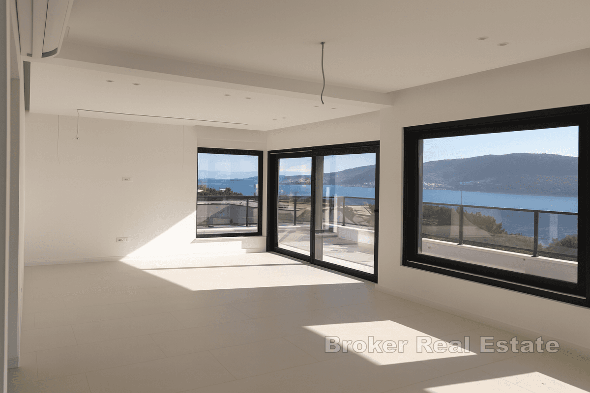 Penthouse z panoramicznym widokiem na morze