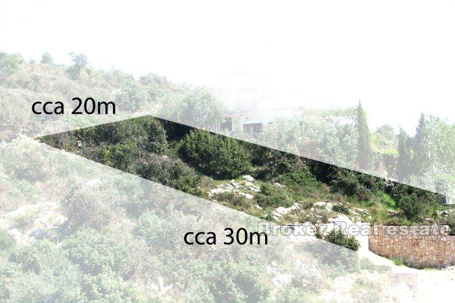 Terreno edificabile vicino al mare