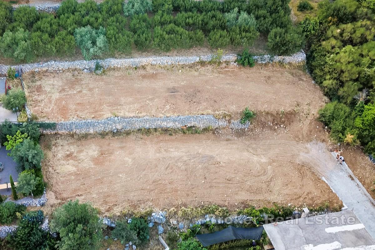 Baugrundstück mit Panoramablick auf Meer und Split