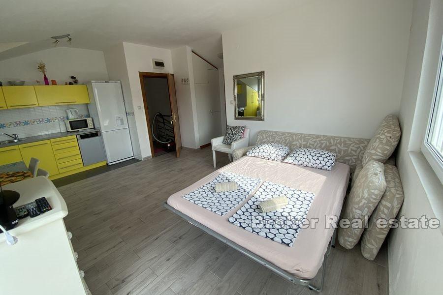 Apartment mit wunderschönem Meerblick und Terrasse