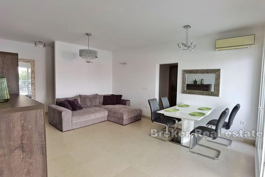 Zweizimmerwohnung mit Meerblick