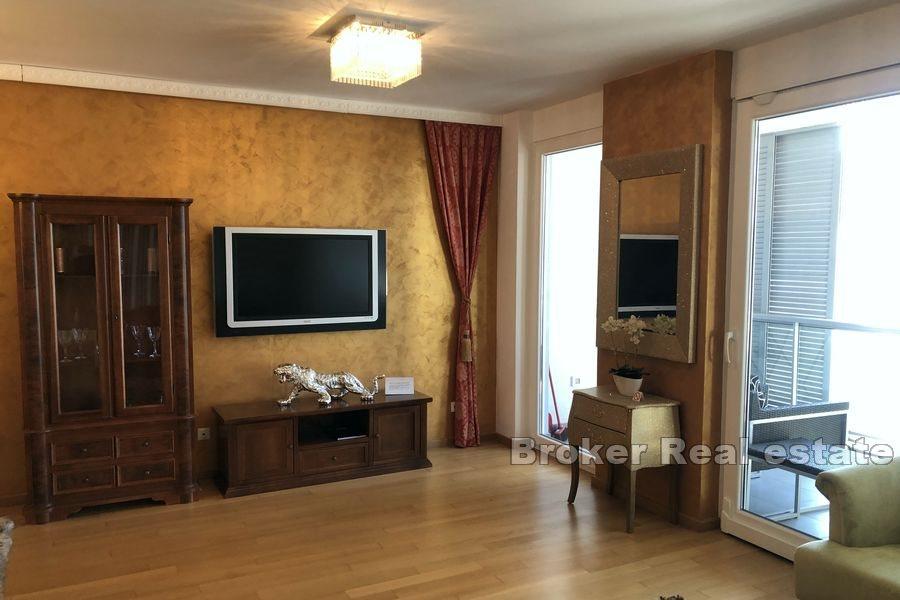 Spinut, comfortable two bedroom apartment