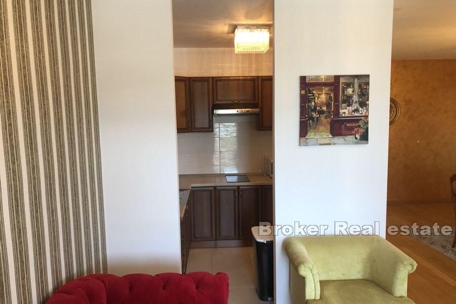 Spinut, comfortable two bedroom apartment