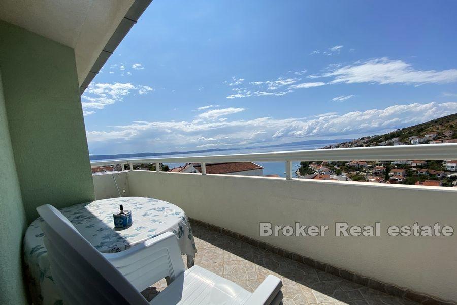 Apartmenthaus mit Meerblick