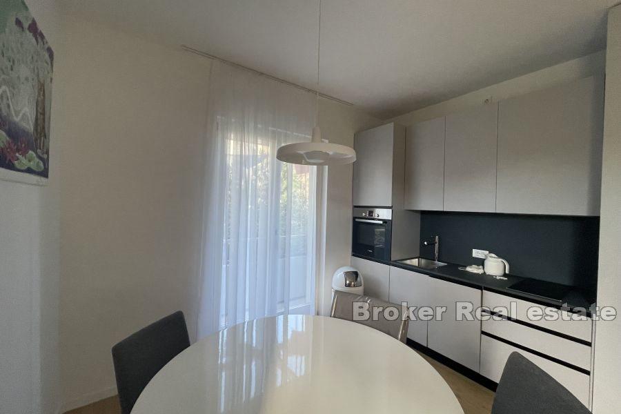 Moderne ettroms leilighet