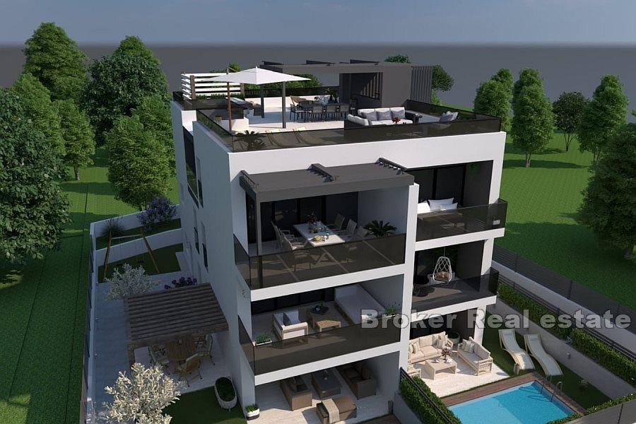 Appartamenti moderni con piscine e giardino