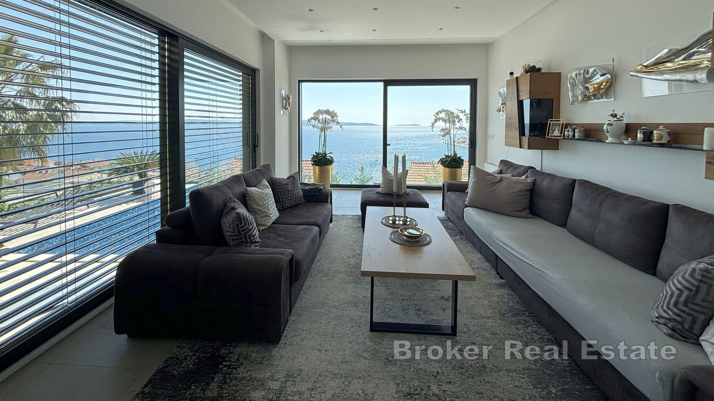 Einzigartige Villa mit Pool und Meerblick