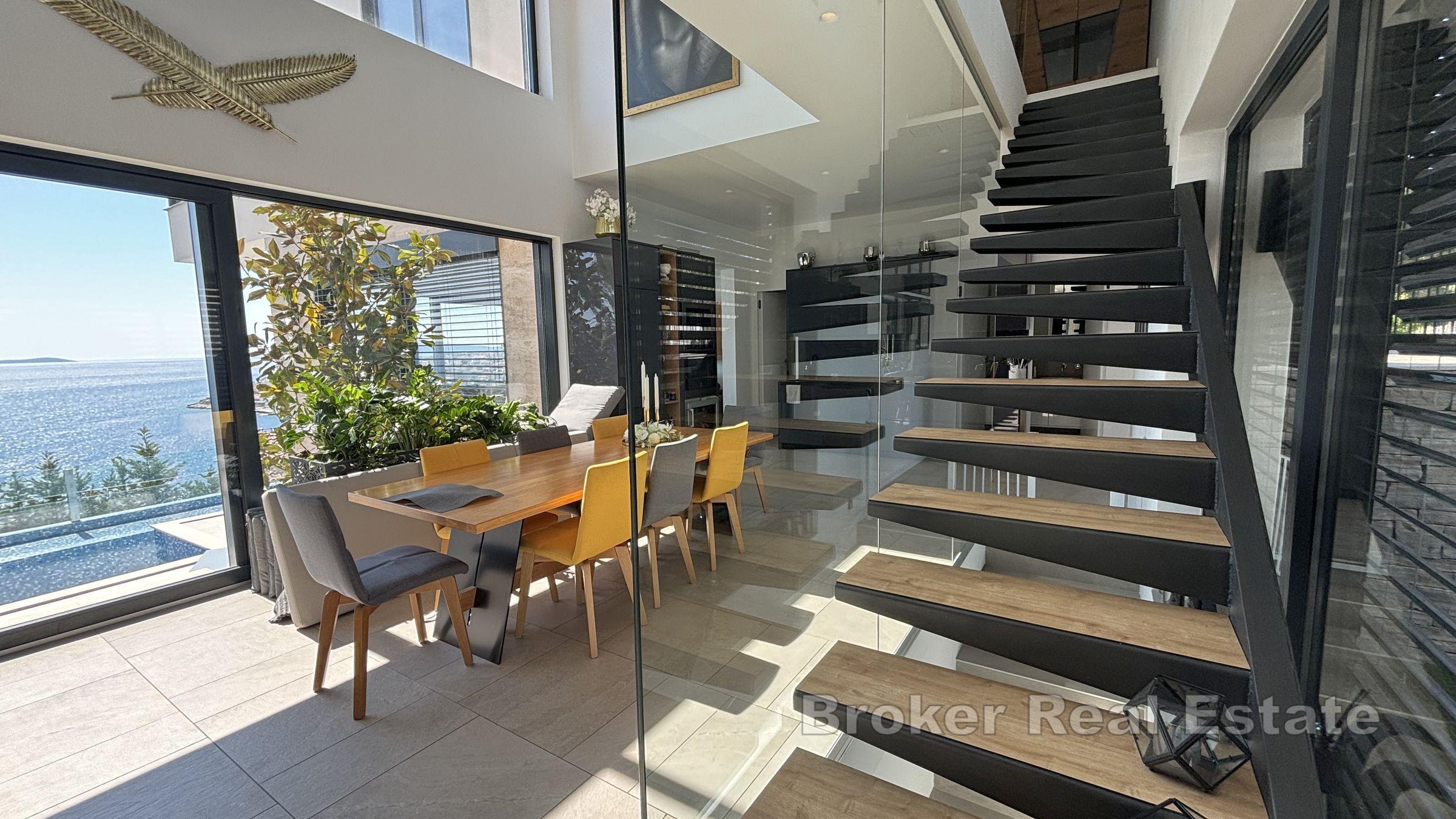 Einzigartige Villa mit Pool und Meerblick