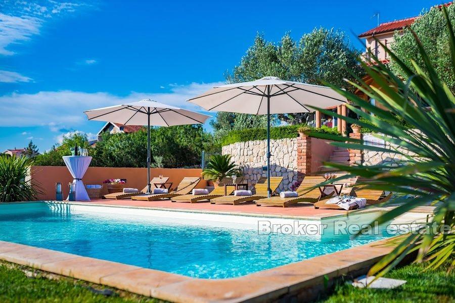 Villa de luxe avec jardin