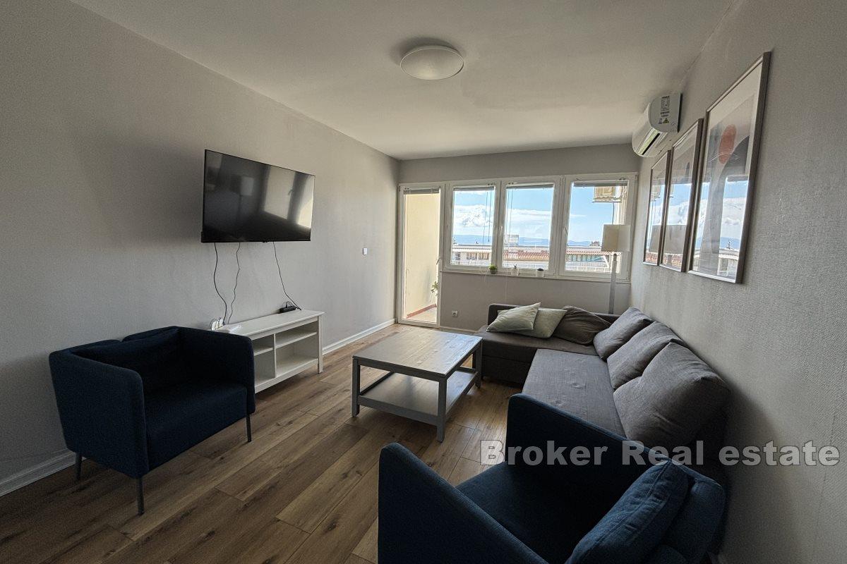 Functional two bedroom apartment in a great location