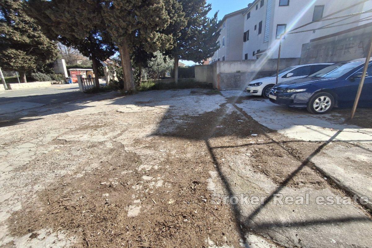 Spacieuse propriété dans un emplacement privilégié