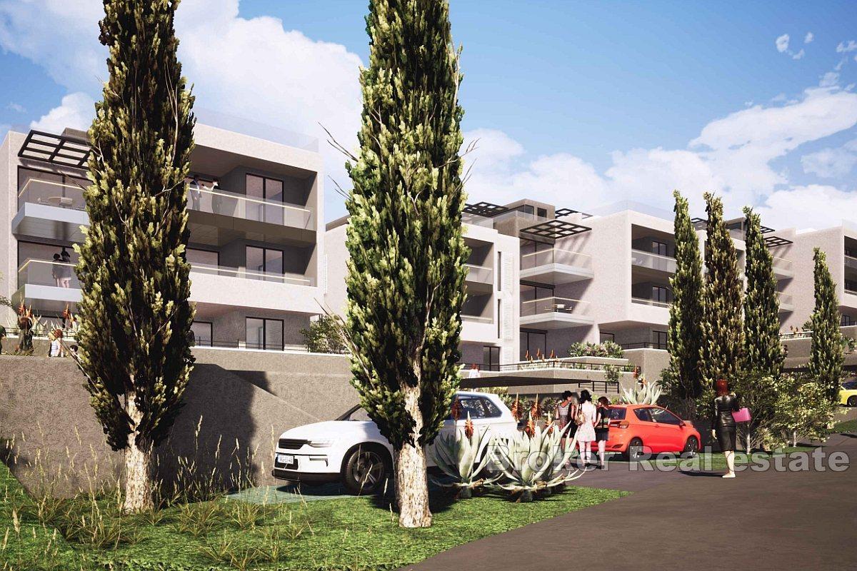 Appartamento in un nuovo edificio con vista mare