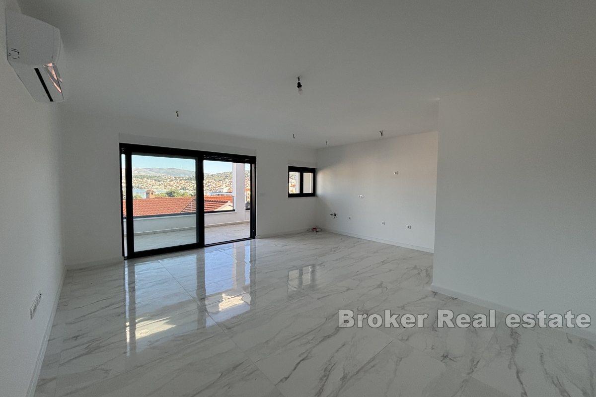 Penthouse-Wohnung mit Meerblick