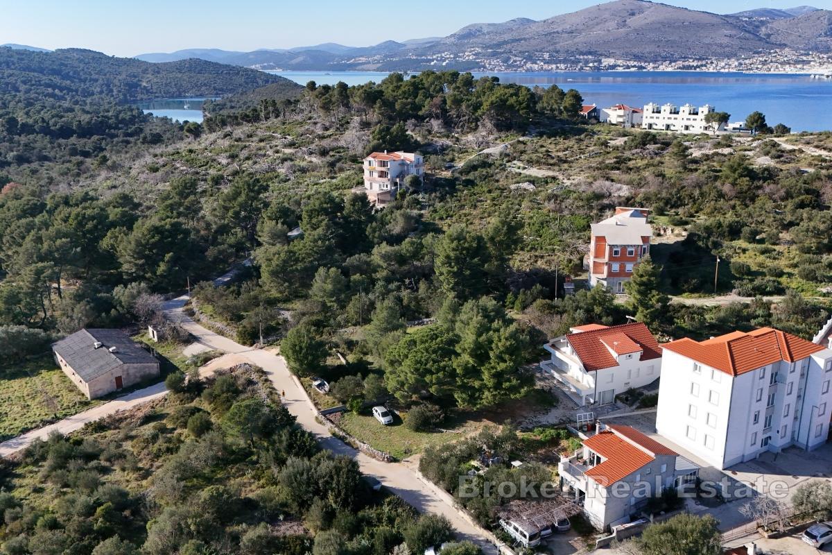 Ampio terreno edificabile vicino al mare