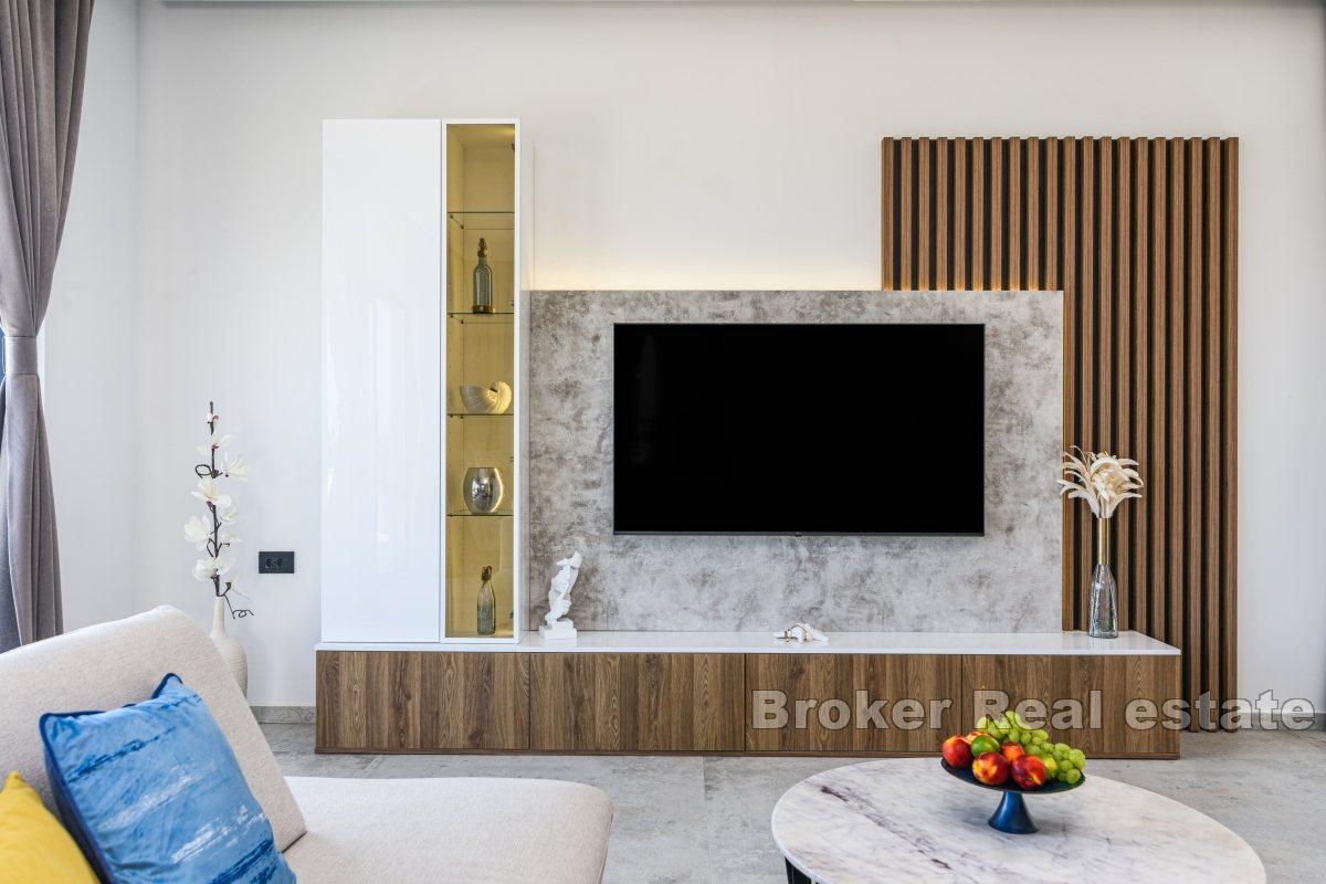 Moderní vila s výjimečným výhledem na moře