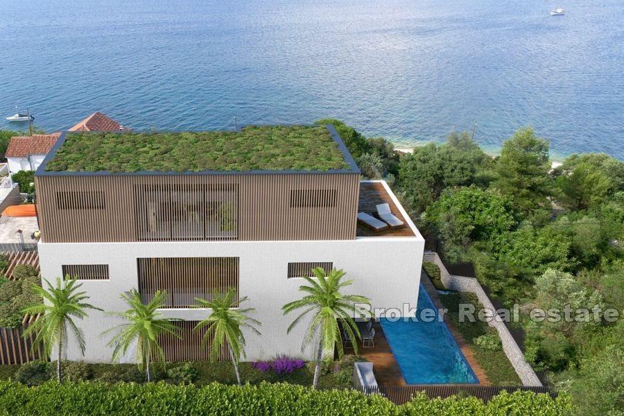 Bella villa con piscina e vista mare