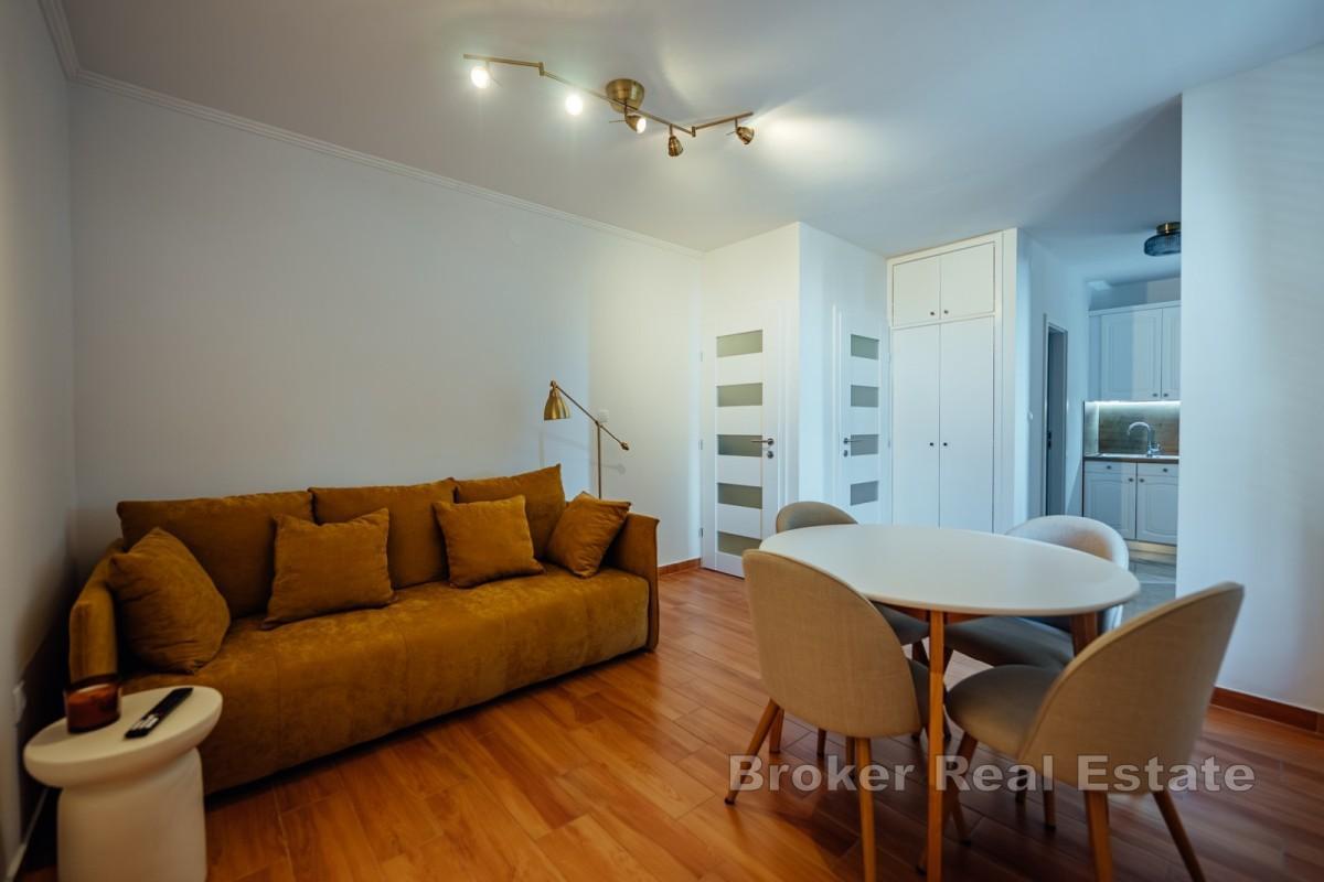 Appartamento arredato con due camere da letto