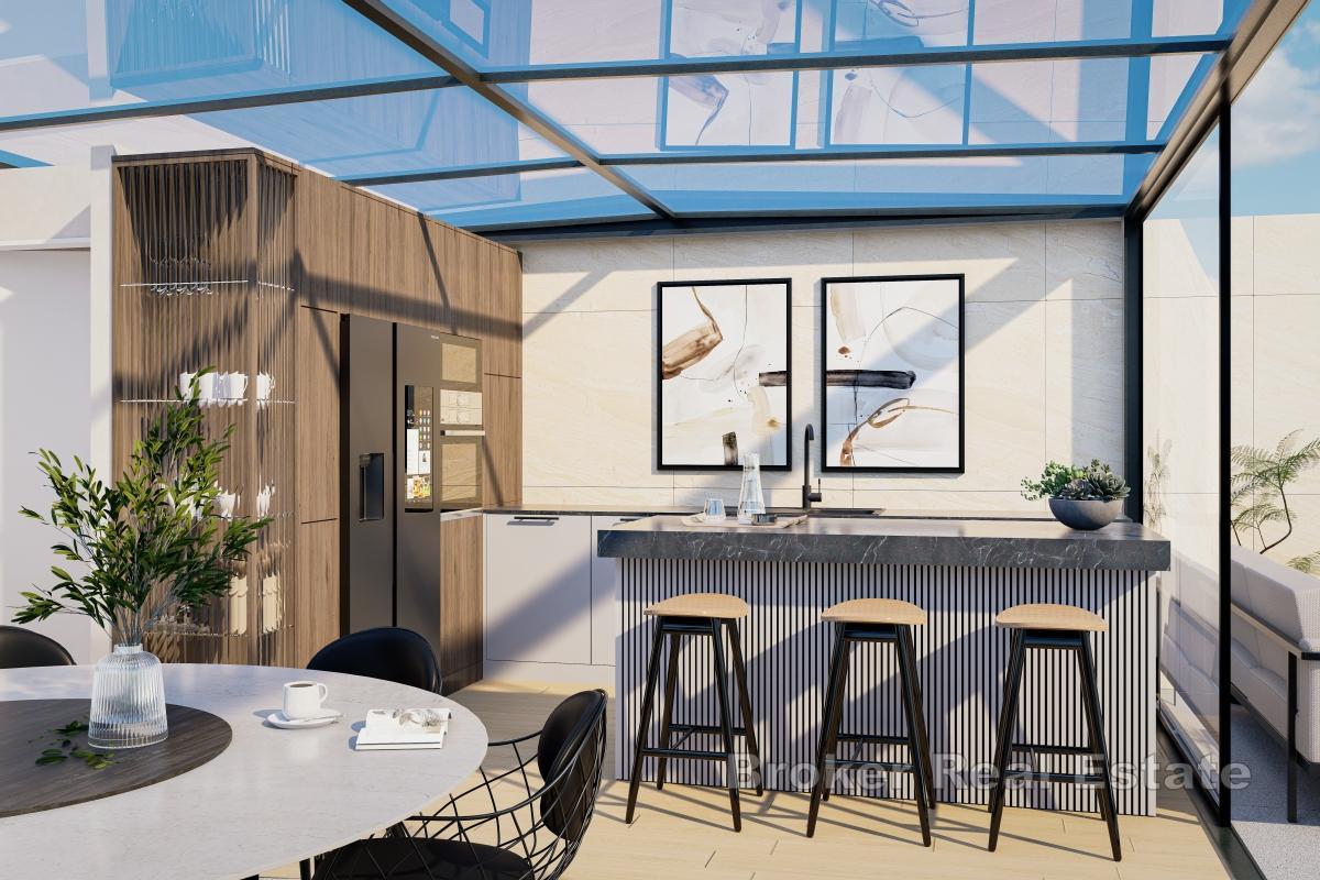 Einzigartige Penthouse-Wohnung mit Dachterrasse in erster Meeresreihe