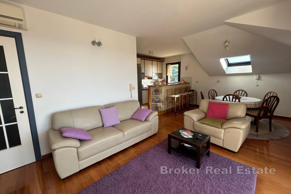 Exklusive 3-Zimmer-Wohnung mit Meerblick