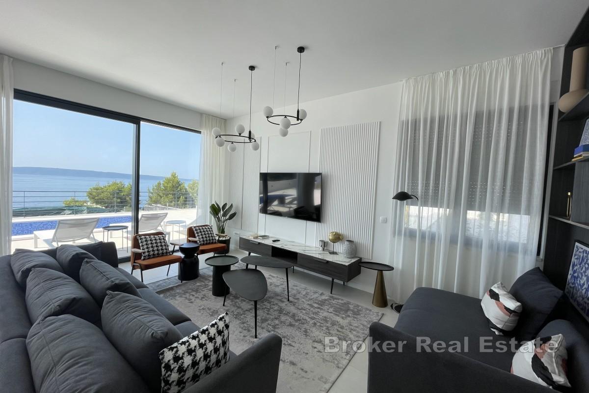 Moderne Villa mit atemberaubendem Meerblick