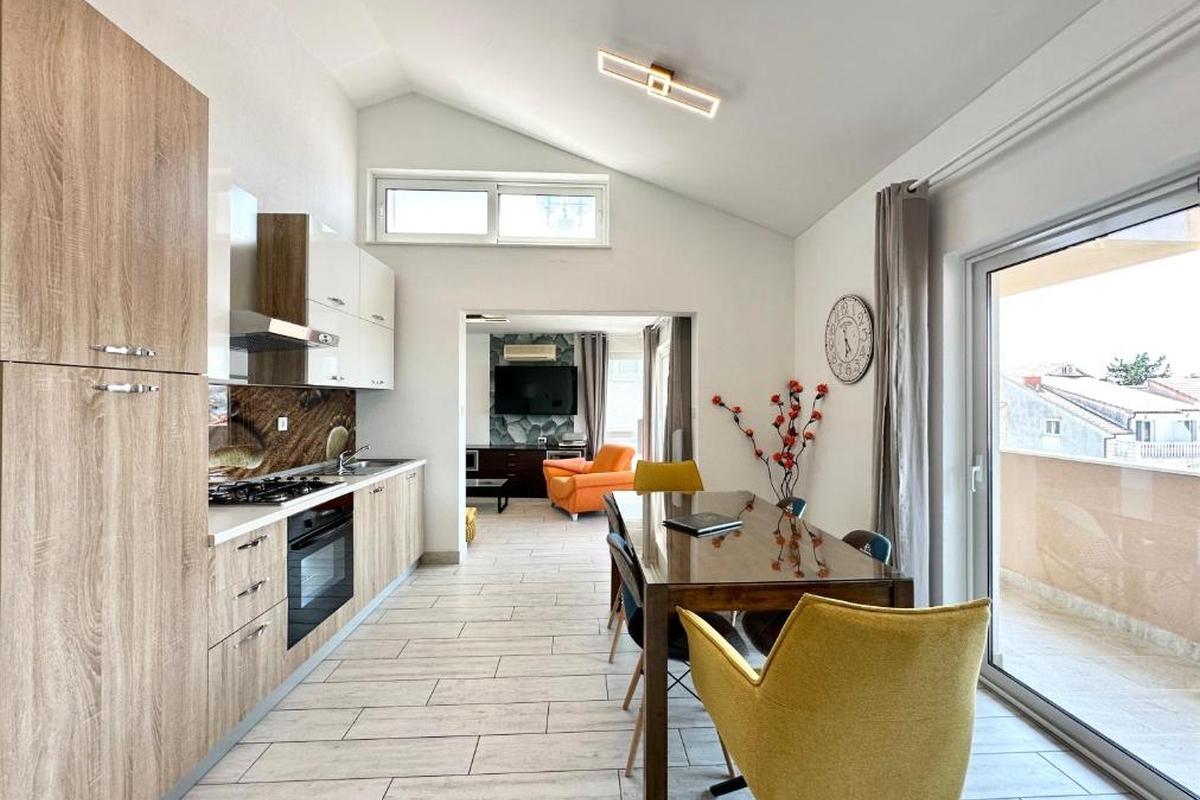Apartment mit Pool in Toplage