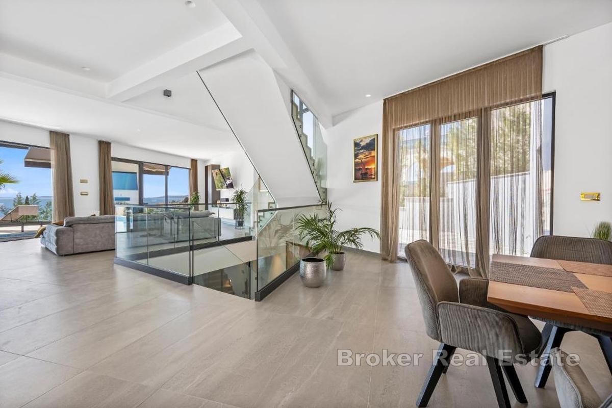 Einzigartige Villa mit Pool und Meerblick