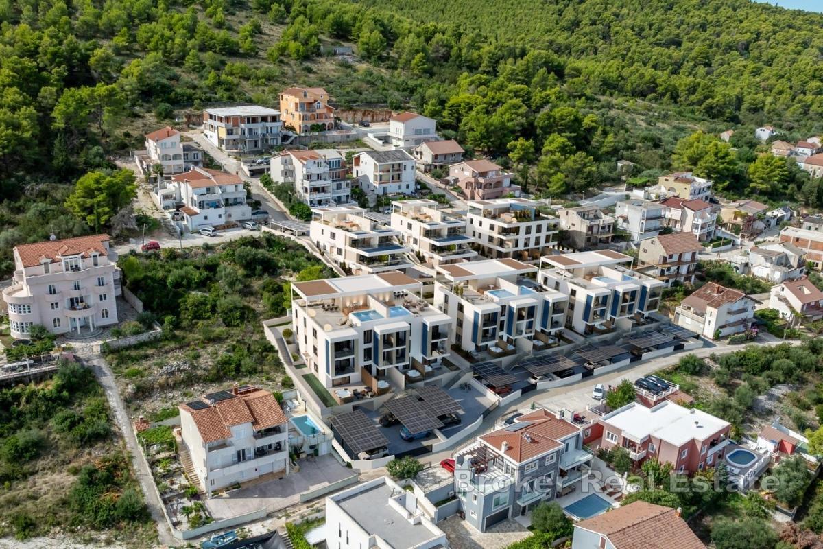Appartamento con due camere da letto in un nuovo edificio vicino al mare