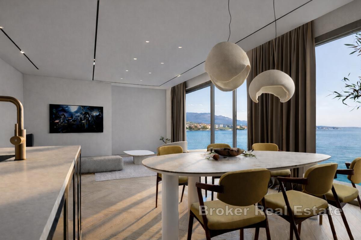 Großzügiges Penthouse mit Meerblick und zwei Garagenplätzen