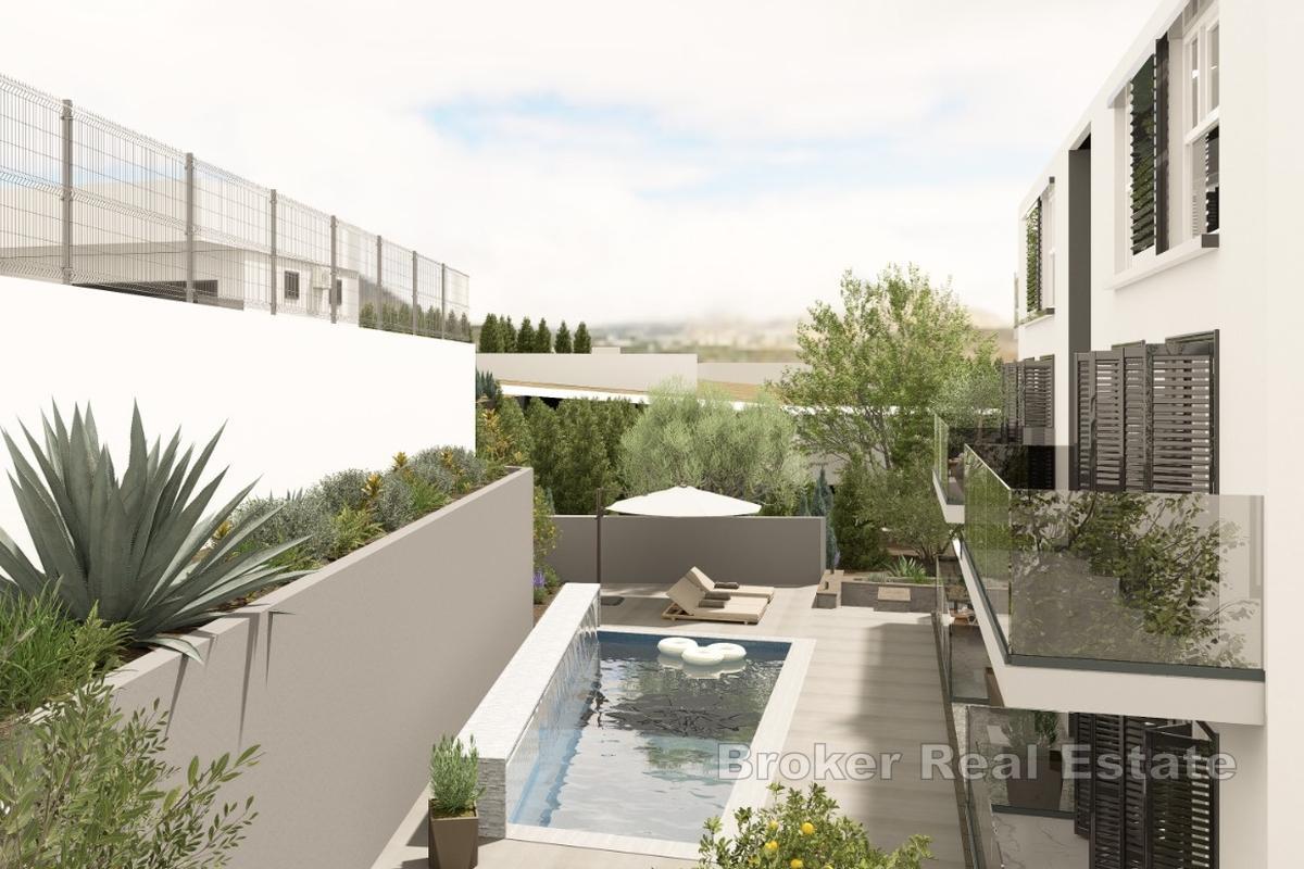 Appartamento con due camere da letto e piscina in una zona tranquilla