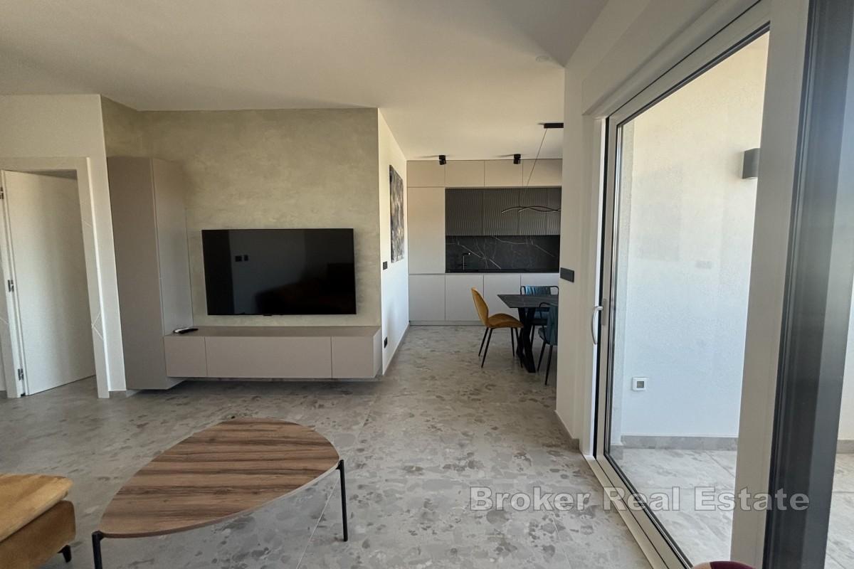 Großzügiges Penthouse mit Meerblick und Garagenstellplatz