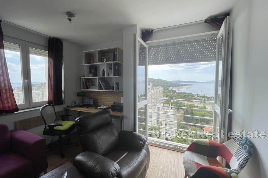 Spinut, Dreizimmerwohnung mit Meerblick