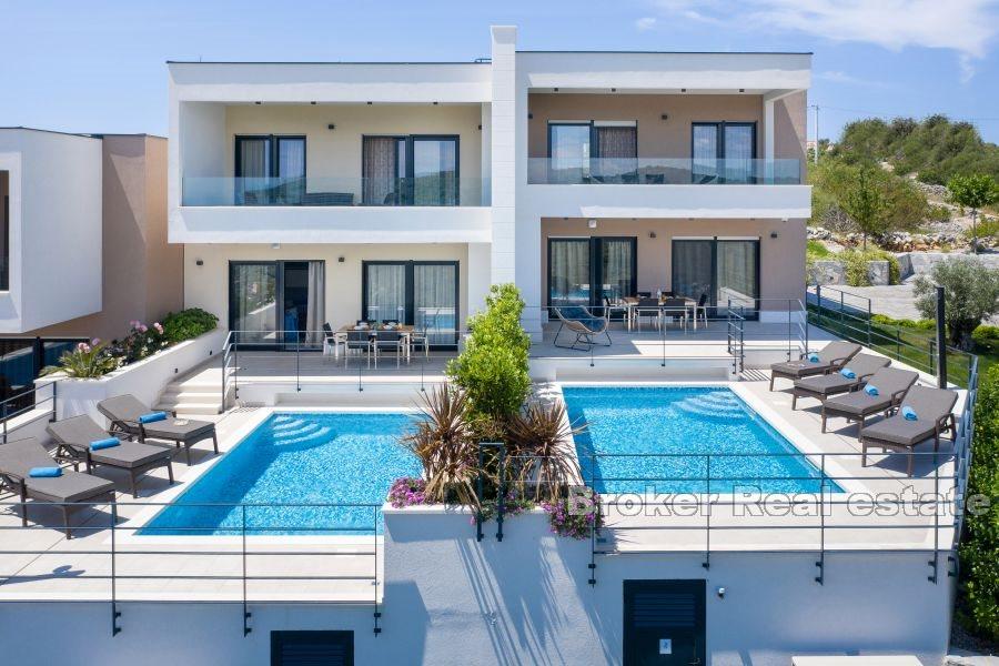 Villas modernes avec piscines
