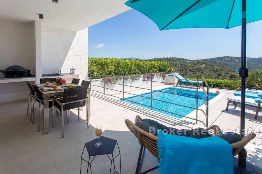 Villas modernes avec piscines
