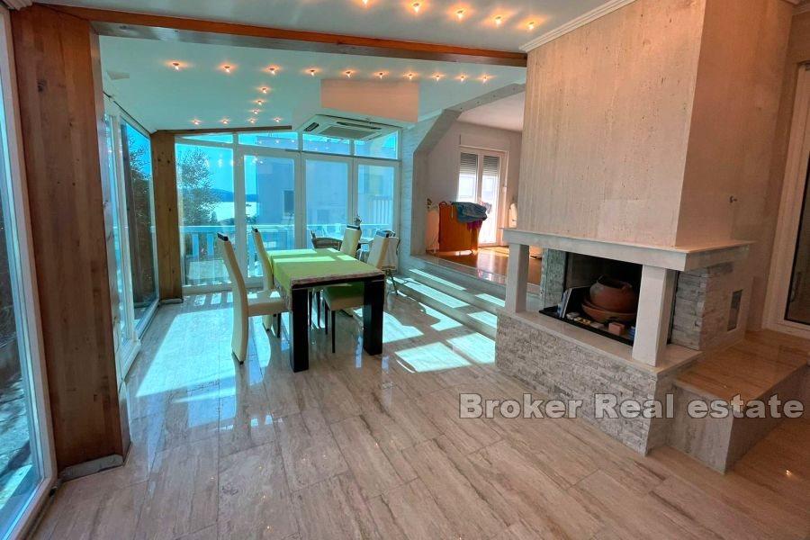 Comfortable apartment with a sea view