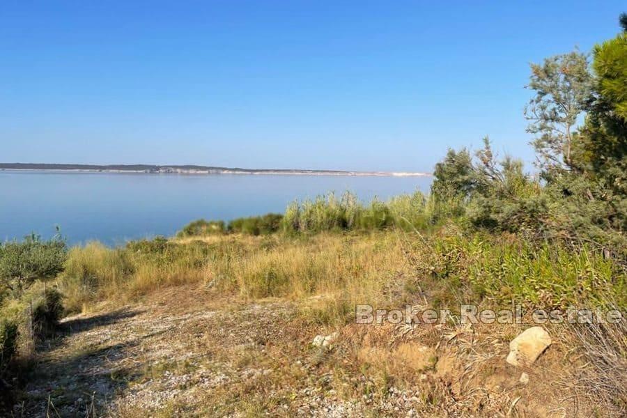 Terreno edificabile con vista sul mare aperto