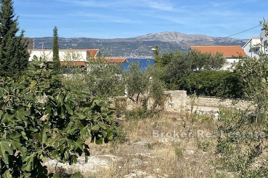Terreno edificabile in seconda fila al mare