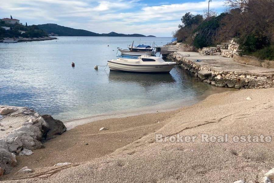 Building plot with sea view