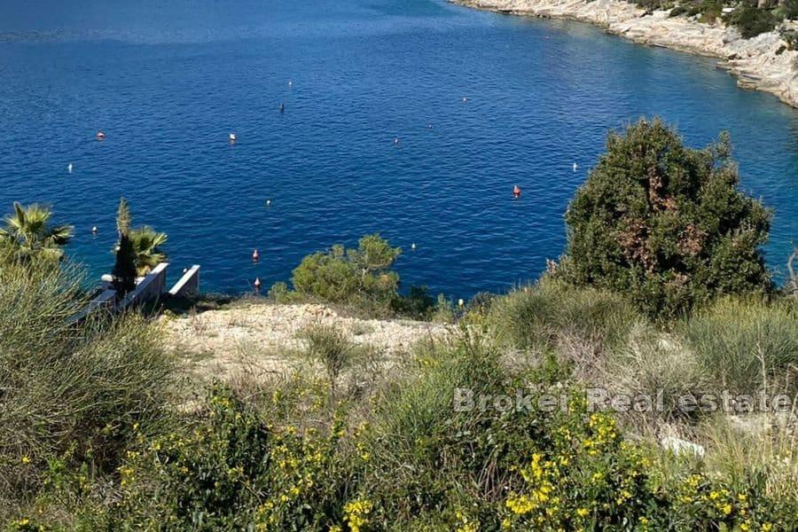Terrain avec vue mer