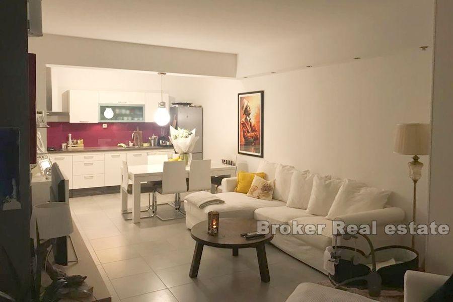 Appartamento bilocale con vista mare