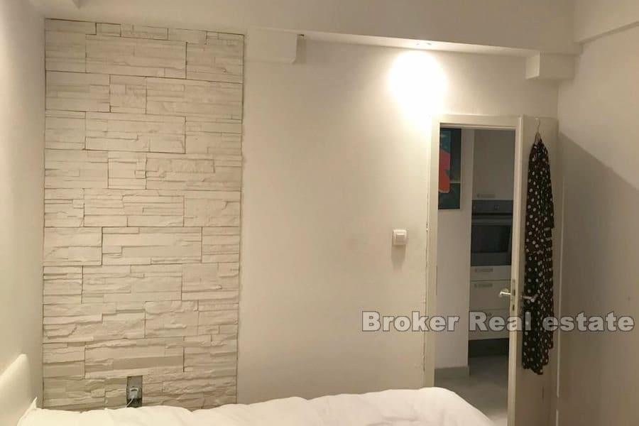 Appartamento bilocale con vista mare