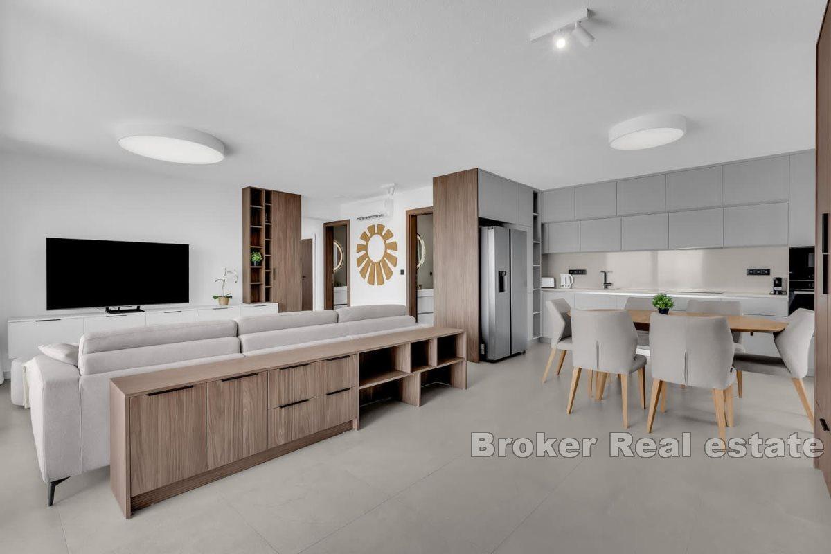 Penthouse, première rangée en bord de mer