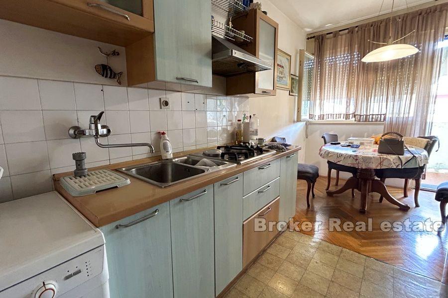 Sukoišan - Bel appartement dans le centre plus large