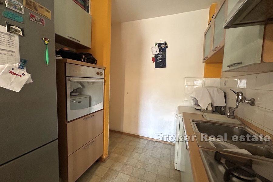 Sukoišan - Bel appartement dans le centre plus large