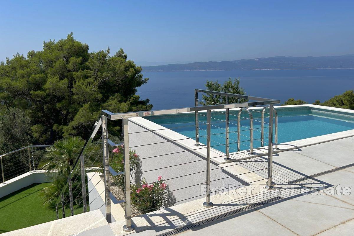 Luxusvilla mit Panoramameerblick