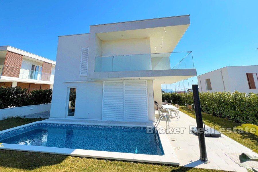 Luxusvilla mit Pool