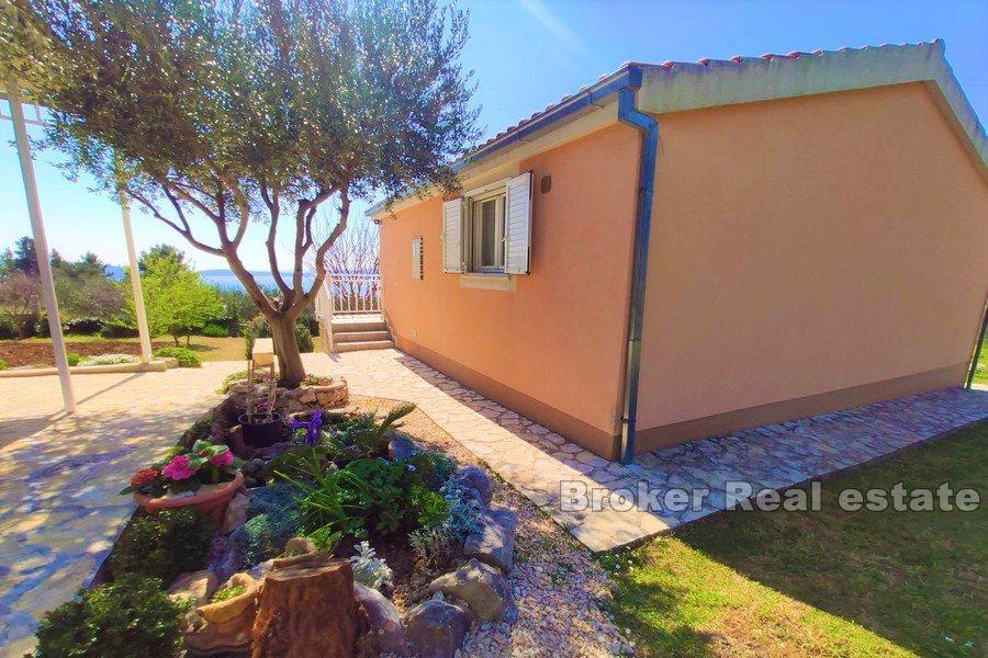 Bella casa con vista mare