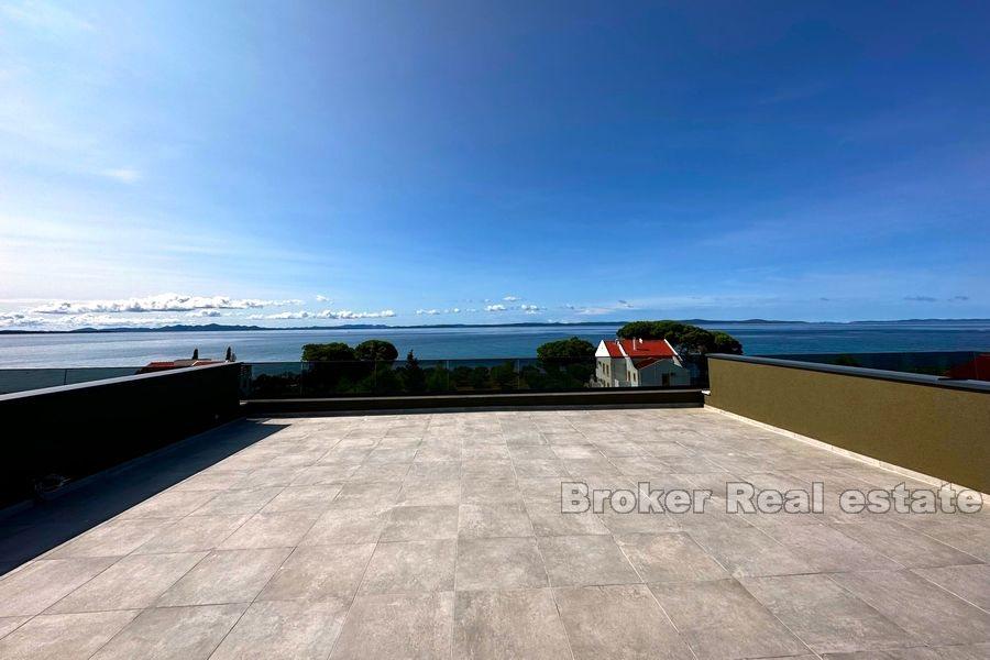 Schönes Penthouse mit Meerblick