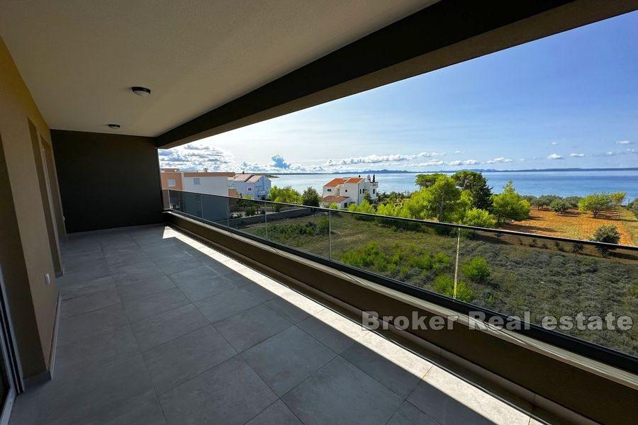 Schönes Penthouse mit Meerblick